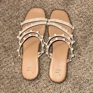 A new day sandals sz 8.5